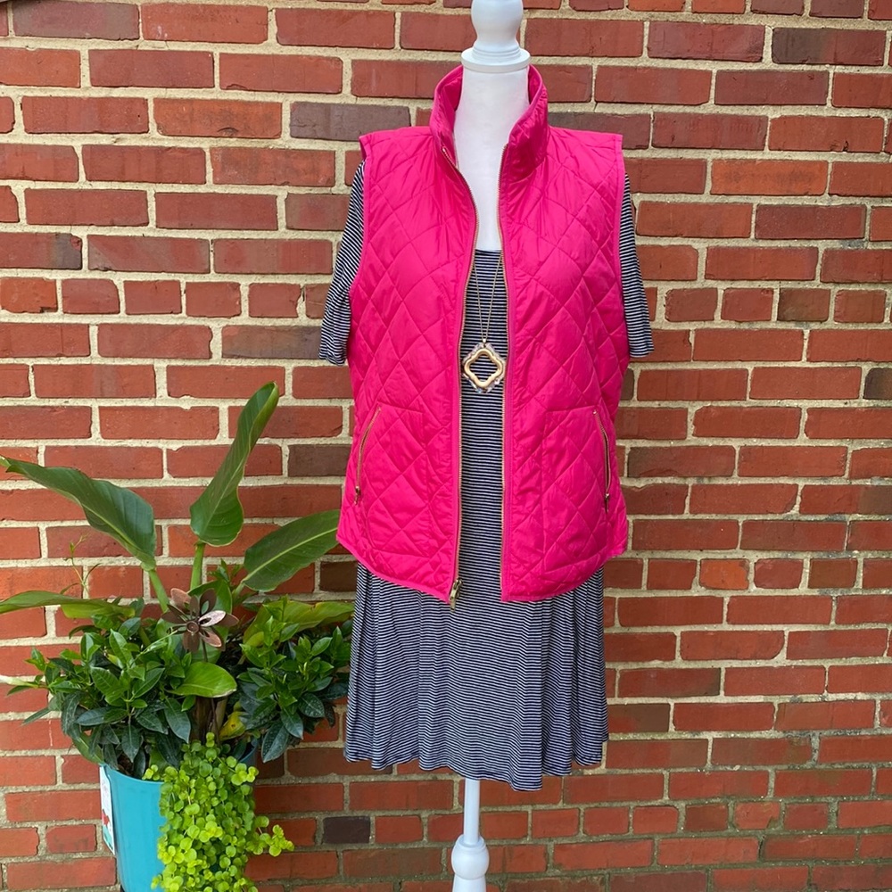 Old Navy Pink Puffer Vest Medium